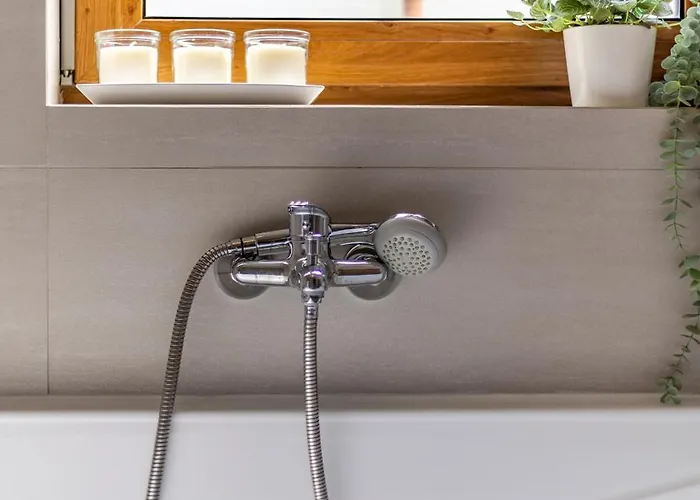 아파트 Absyntapart Stare *